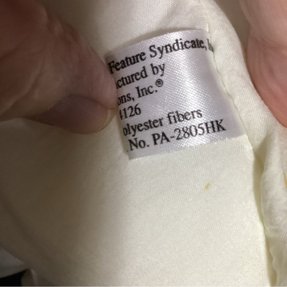 XL Peanuts Vintage 21” Snoopy Plush Pillow Toy - Picture 7 of 8